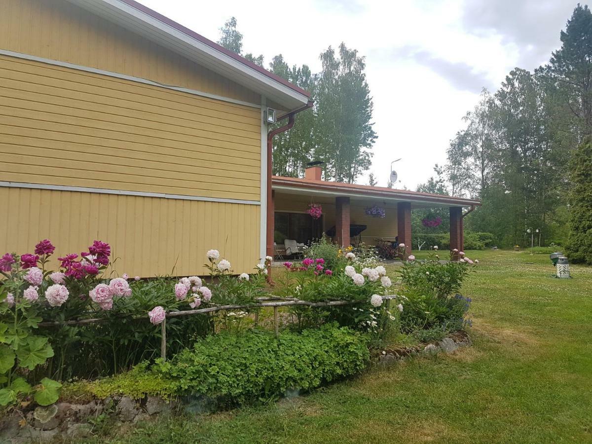 Pyhtaeae Garden Villa Pyhtaa Экстерьер фото